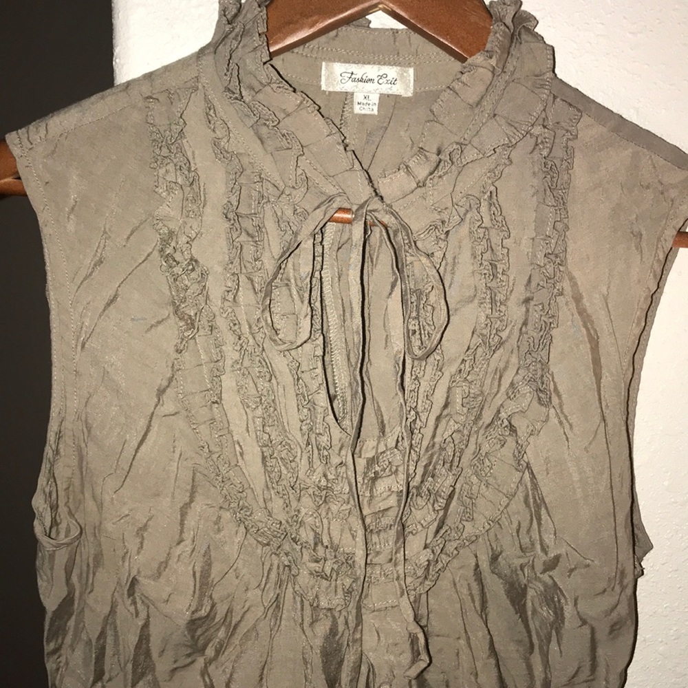 Tank Top - Picture 2 of 2
